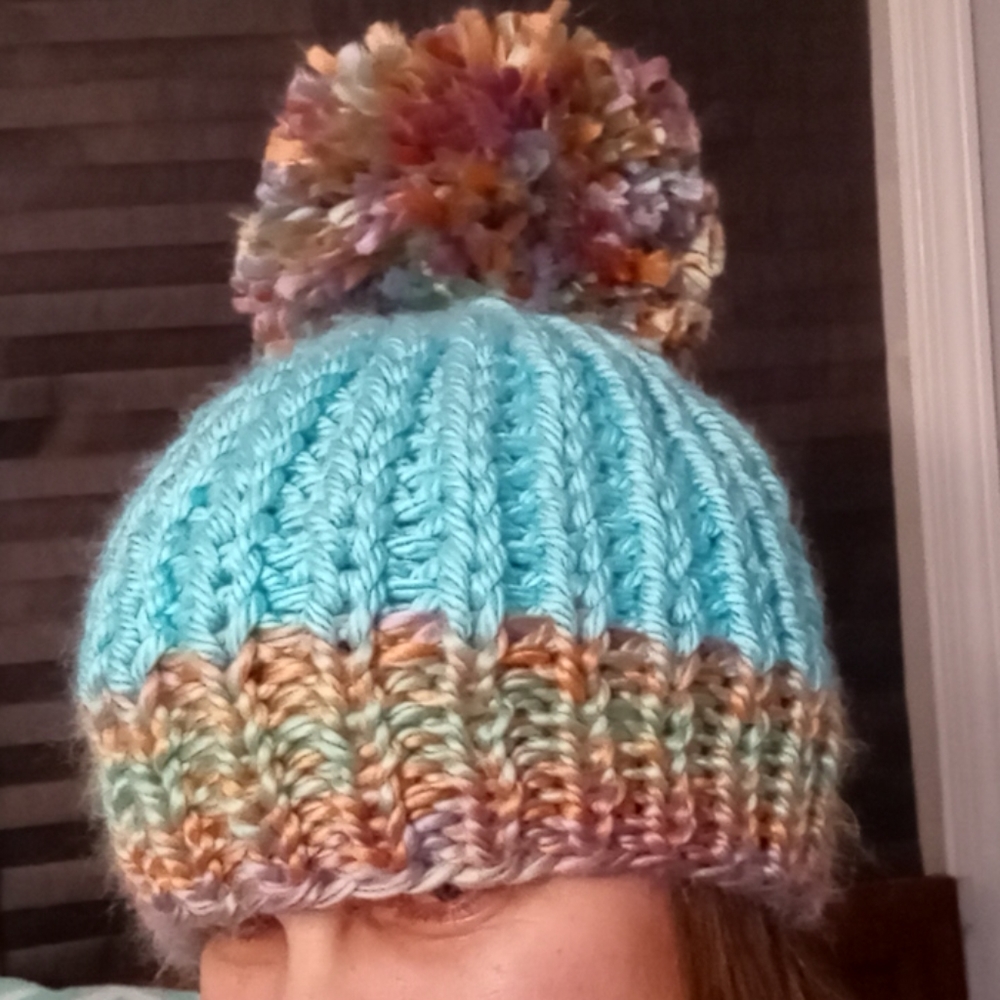 Blue/multi color brim warm ski/snow beanie knit